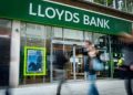 Lloyds Bank overhaul puts 3,000 jobs at risk as part of cost-cutting drive
